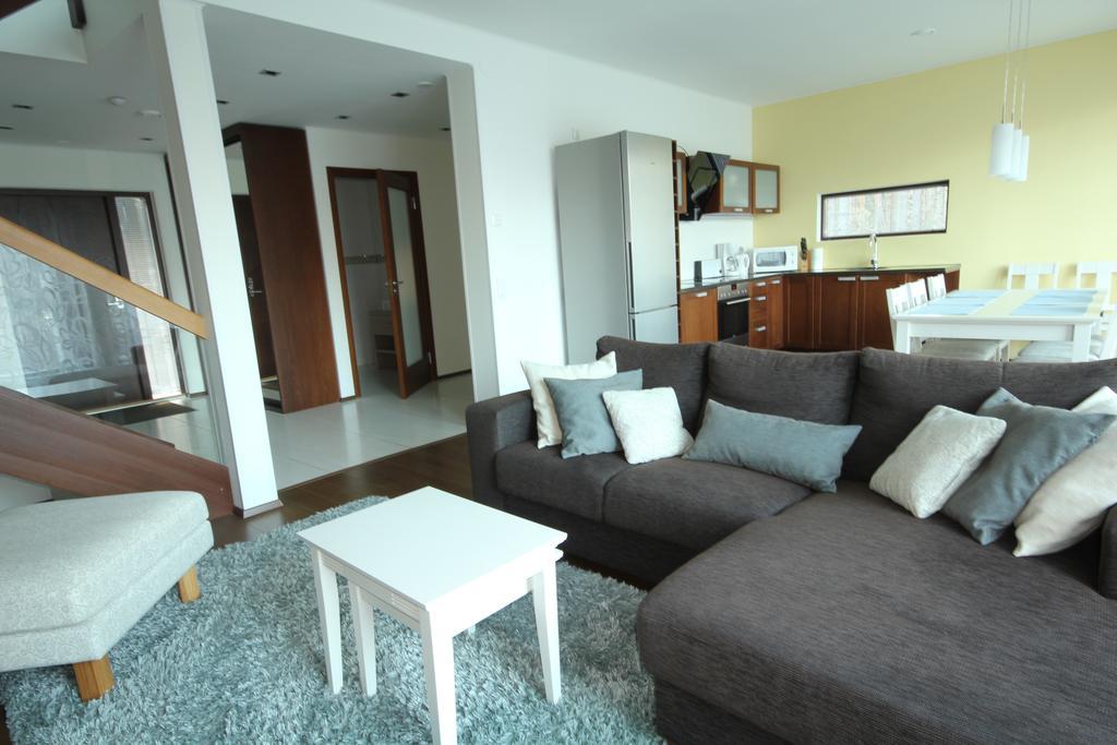Marina Holiday Rauhan Village Apartments Virasoja Rum bild