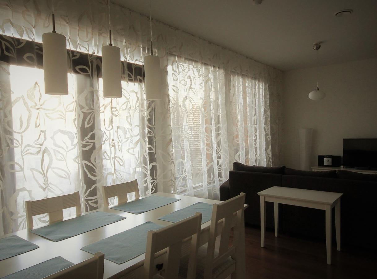 Marina Holiday Rauhan Village Apartments Virasoja Rum bild